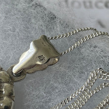 Cargar imagen en el visor de la galería, Vintage Edwardian Style Sterling Silver Oval Locket &amp; Curb Chain. Repousse Engraved English Silver Photo/Keepsake Locket Pendant Necklace
