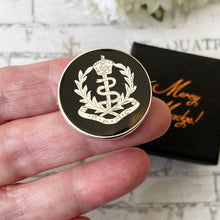 Cargar imagen en el visor de la galería, Antique Royal Army Medical Corps Silver Sweetheart Brooch, 1916 Hallmark. Edwardian Piqué Work Miniature Army Badge Pin. Love Token Jewelry
