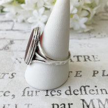 Cargar imagen en el visor de la galería, Vintage Scottish Carnelian Sterling Silver Ring. Large Oval Natural Carnelian Statement Ring. Art Deco Style Cocktail Ring Size Q / 8-1/4
