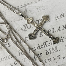 Cargar imagen en el visor de la galería, Vintage English Sterling Silver Cross Pendant Necklace. Engraved Silver Large Trefoil Cross &amp; 22&quot; Chain. Christian Cross Bottony Pendant
