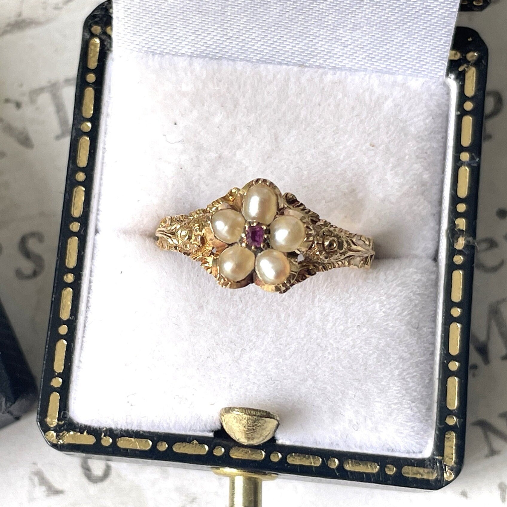 Antique Georgian 18ct Gold Ruby & Pearl "Forget Me Not" Locket Ring. Sentimental/Mourning Ring With Hair Compartment. Georgian Dress Ring.
