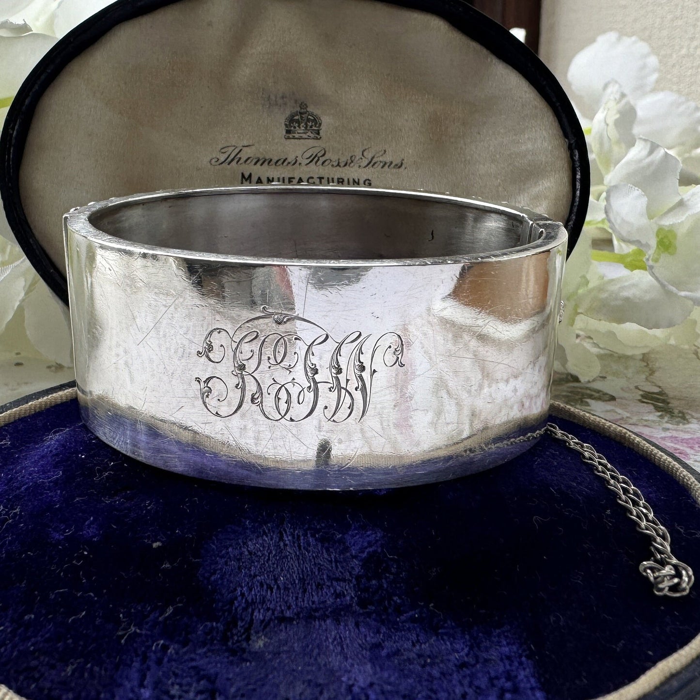 Victorian c1862 Rose, Thistle & Shamrock Silver Jubilee Bangle Bracelet. Antique Victorian Aesthetic Engraved Hinged Sterling Silver Cuff.