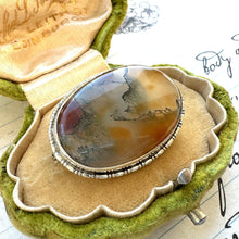 Load image into Gallery viewer, Victorian Sterling Silver Scottish Agate Brooch. Small Dendritic Quartz Scottish Pebble Lapel/Cravat Pin. Oval Moss Agate Victorian Brooch
