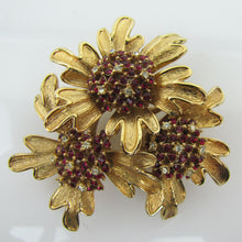 Cargar imagen en el visor de la galería, Vintage 1960s CINER Red Rhinestone Flower Brooch. - MercyMadge
